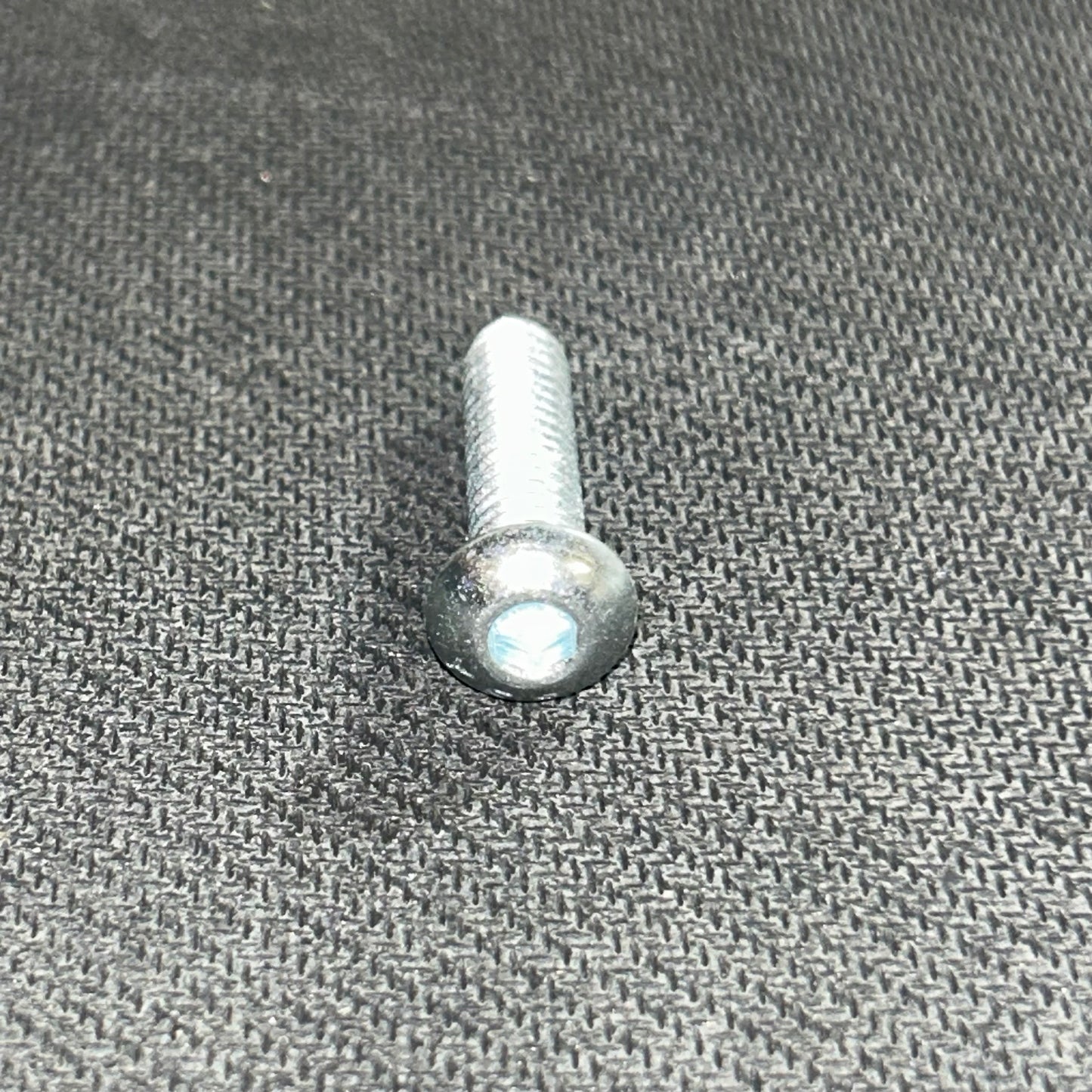 FOLD DOWN 1/4"- 20 SCREW 25C100SBC0Z1 (QTY.5 PER HINGE)
